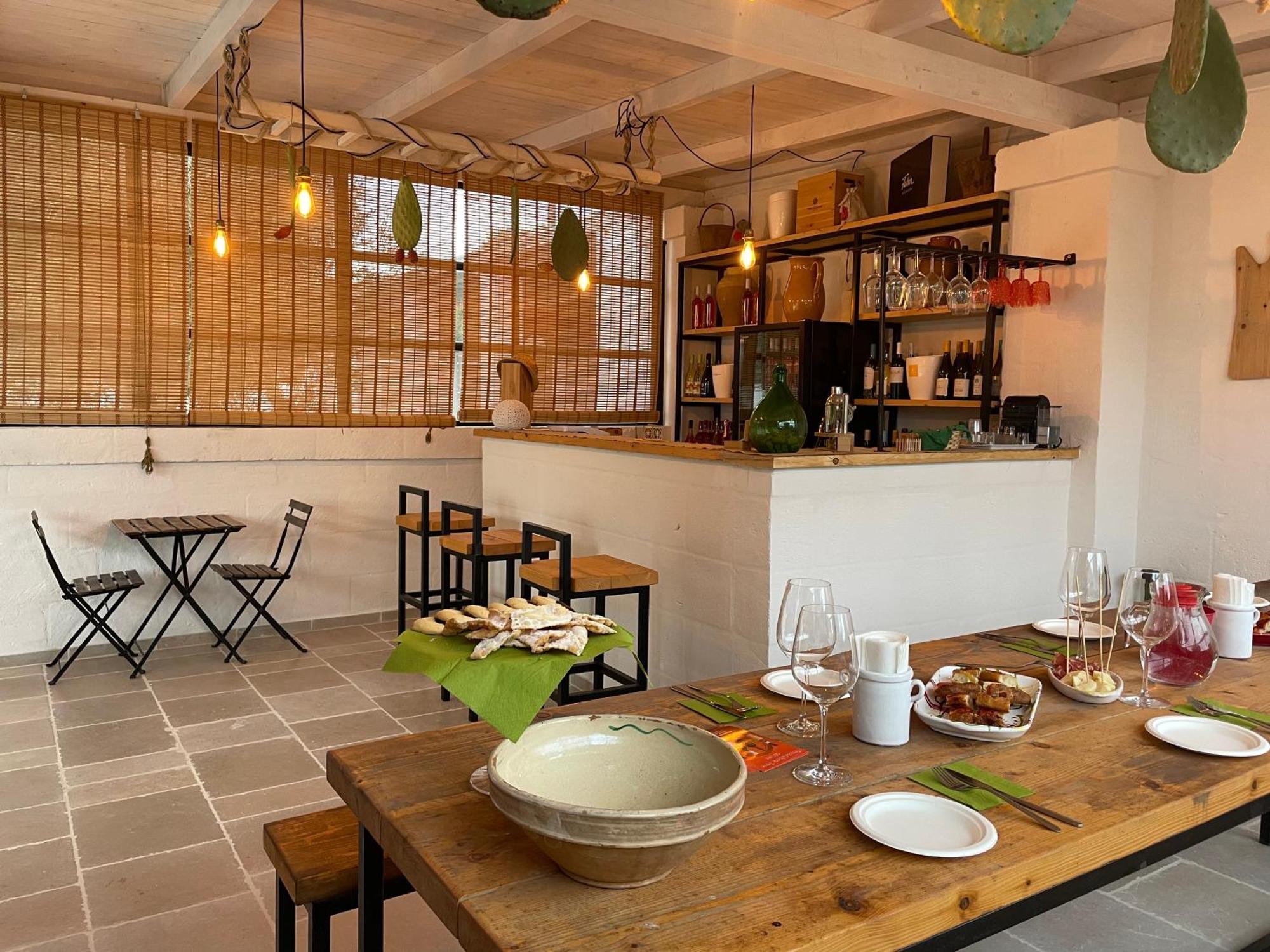 Tenuta Amostuni-Country House 외부 사진